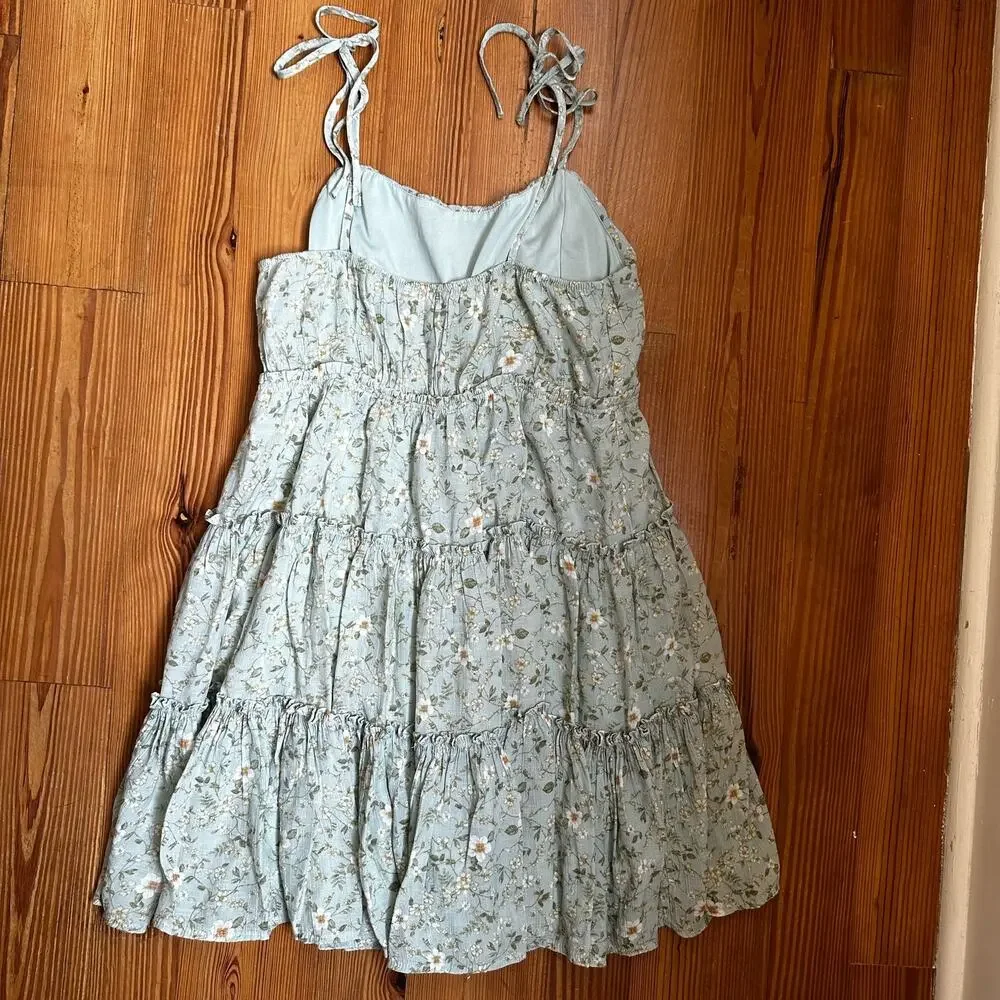 E & M green floral ruffle tiered midi dress‎ SIZE L